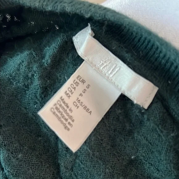 Dark Green Cable Knit Sweater - Picture 2 of 4